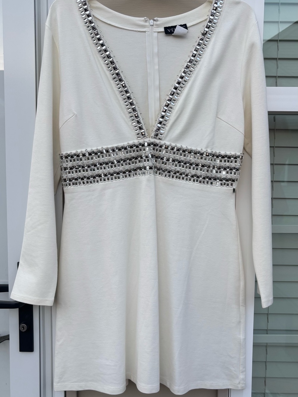 White dress for date night or special occasion size Large